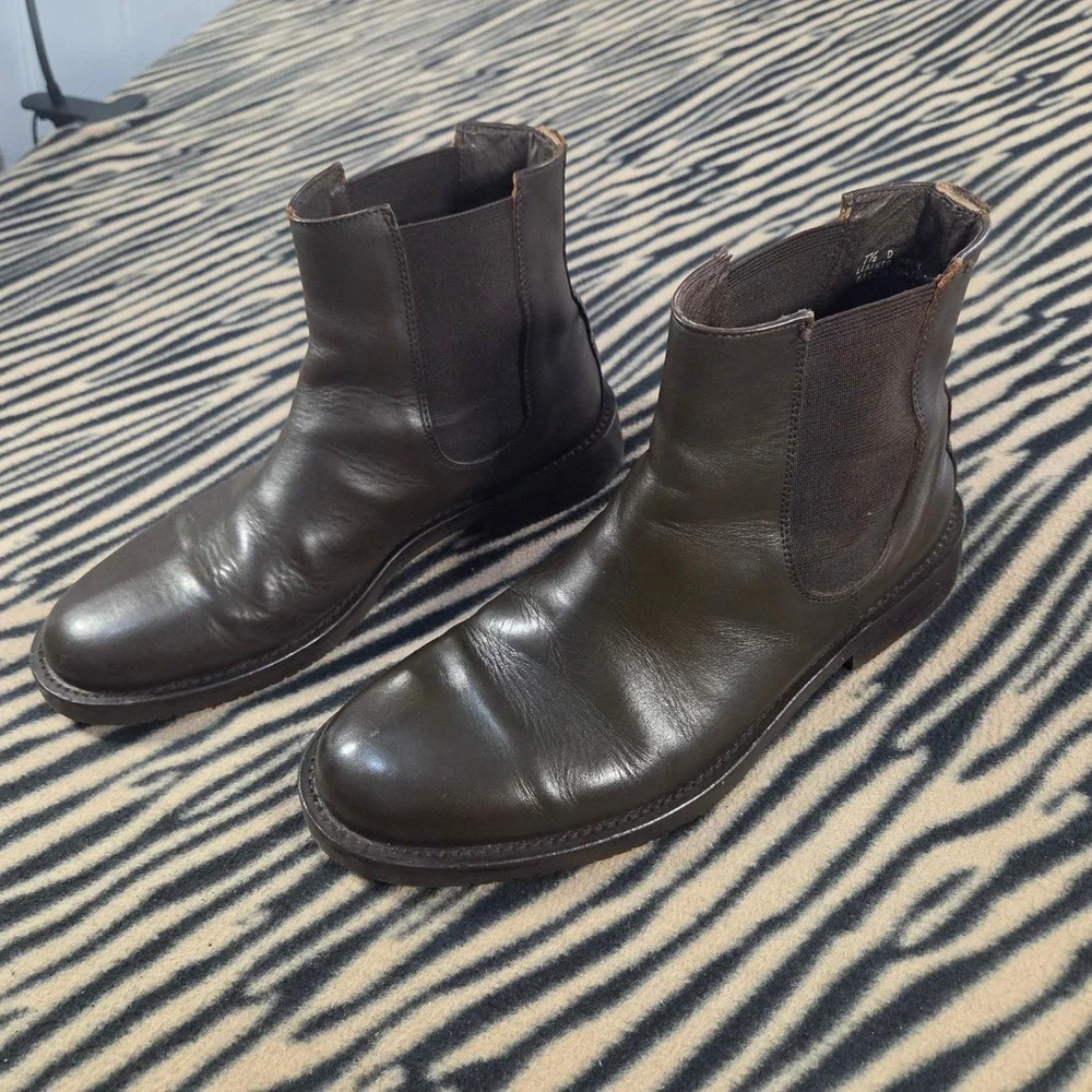 Vintage 90s Banana Republic Mens 7.5 D Italian Leather Chelsea Boots Dark Brown